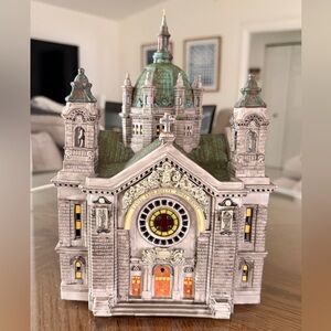 Retired Department 56 “Christmas in the City” Lighted Cathedral of St. Paul